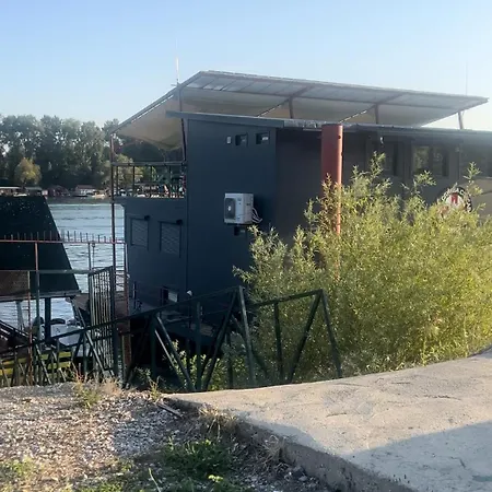 Willa Splav Na Savi Kalivarija *