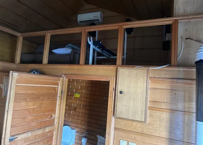 Splav Na Savi Kalivarija Willa *