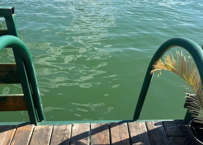 Splav Na Savi Kalivarija Willa *