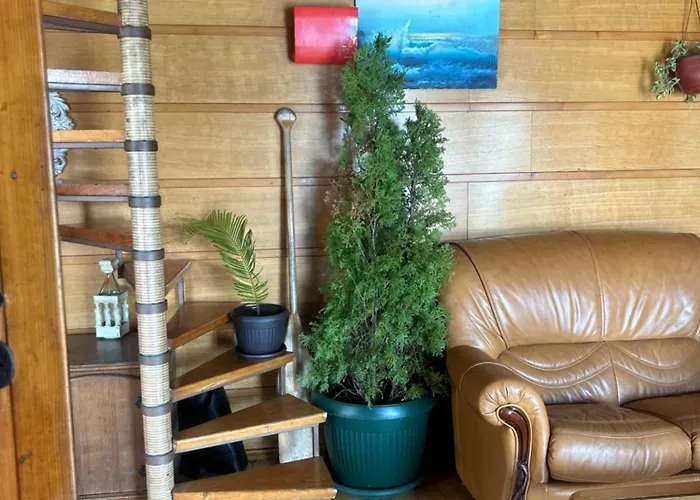 Splav Na Savi Kalivarija *