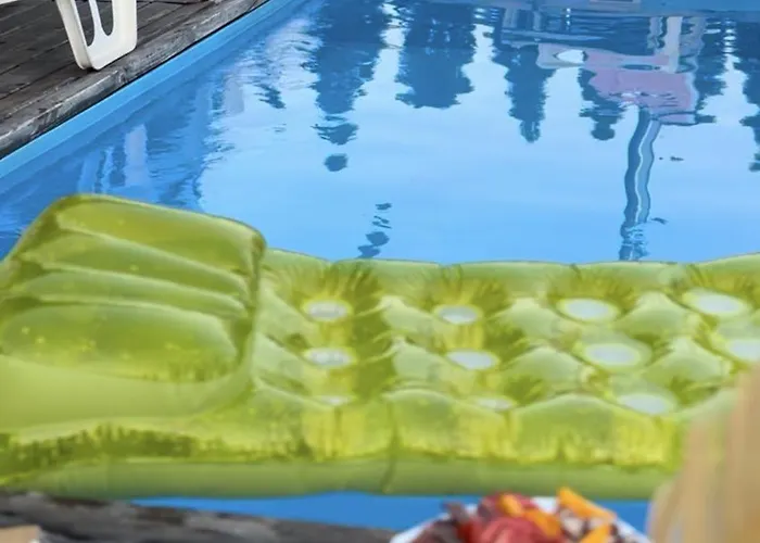 Splav Na Savi Kalivarija 베오그라드