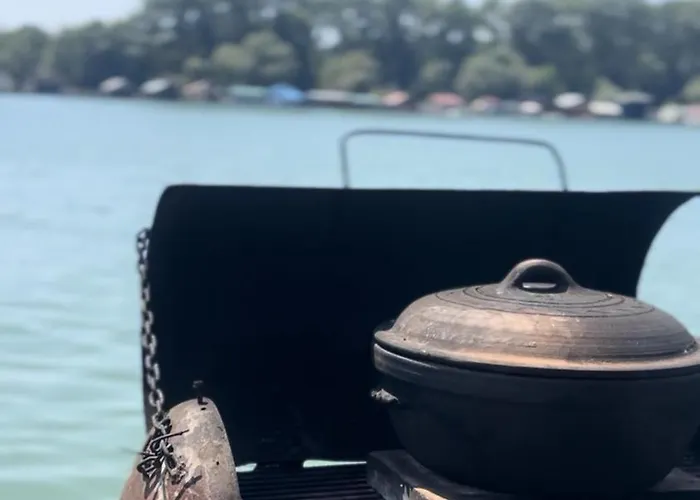 Willa Splav Na Savi Kalivarija Belgrad