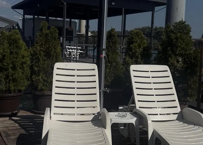 빌라 Splav Na Savi Kalivarija *