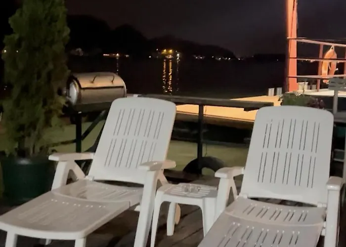 Splav Na Savi Kalivarija Willa